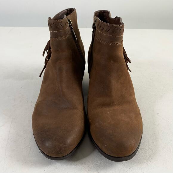Clarks Brown Distressed Leather Artisan Fringe Block Heel Ankle Boots Sz 12 - Picture 4 of 11